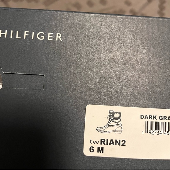 Tommy Hilfiger Women's Rainah Boot - Picture 5 of 6